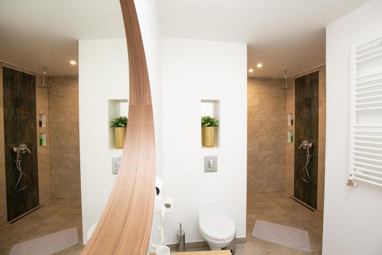 Metropole Apartments Old Center Bucureşti Ngoại thất bức ảnh
