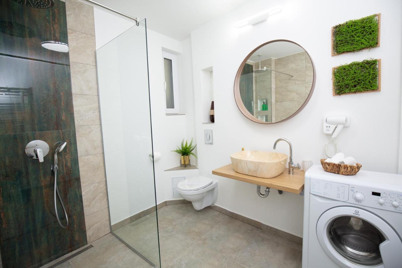 Metropole Apartments Old Center Bucureşti Ngoại thất bức ảnh