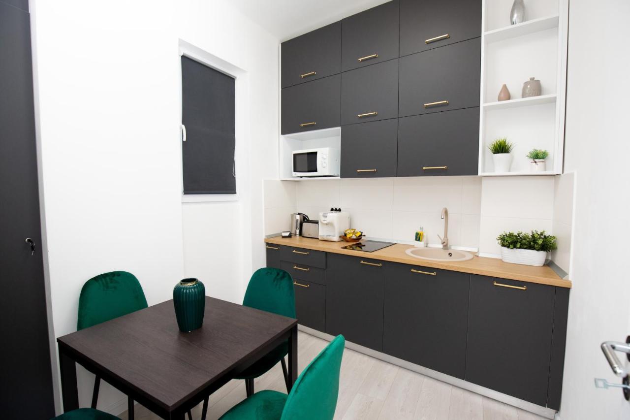 Metropole Apartments Old Center Bucureşti Ngoại thất bức ảnh